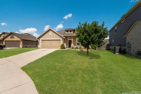 Schertz, TX 78154,9110 Lofted Leaf