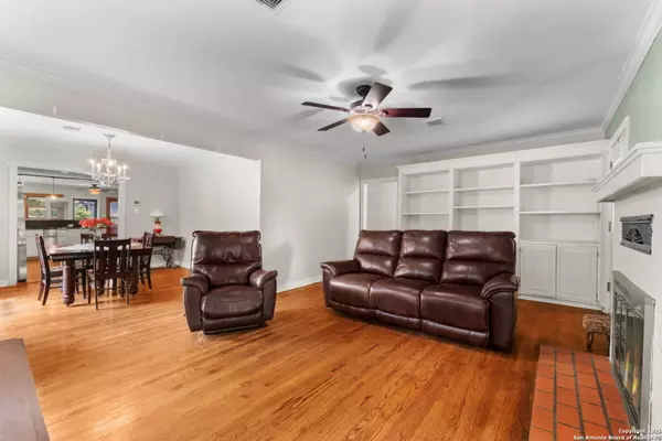 Alamo Heights, TX 78209,135 Corona Avenue