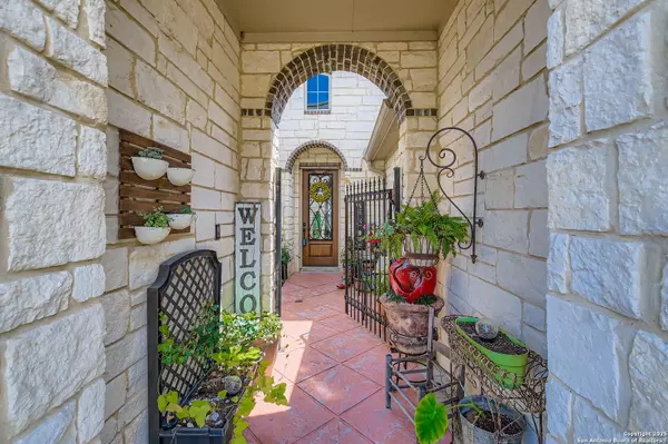 San Antonio, TX 78261,25819 Berberis