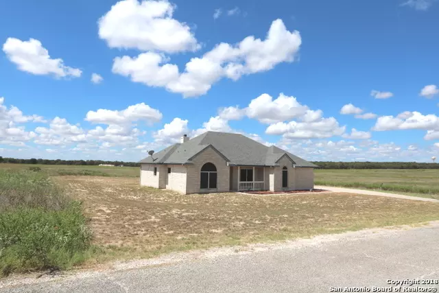 113 Turnberry Drive, La Vernia, TX 78121