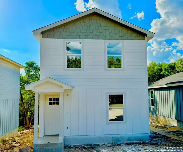 Canyon Lake, TX 78133,701 Burr Oak