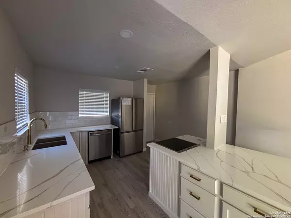 San Antonio, TX 78233,14417 Waddesdon Bluff