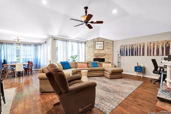 San Antonio, TX 78240-2247,7706 RED HILL PL