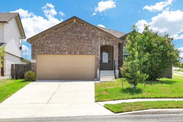 7226 ALTAIR LOOP, San Antonio, TX 78252-2338
