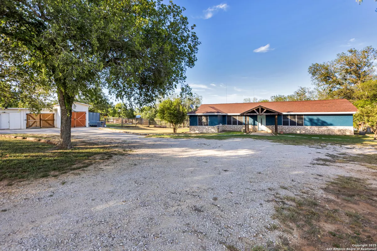 San Antonio, TX 78223,14686 Stuart Rd