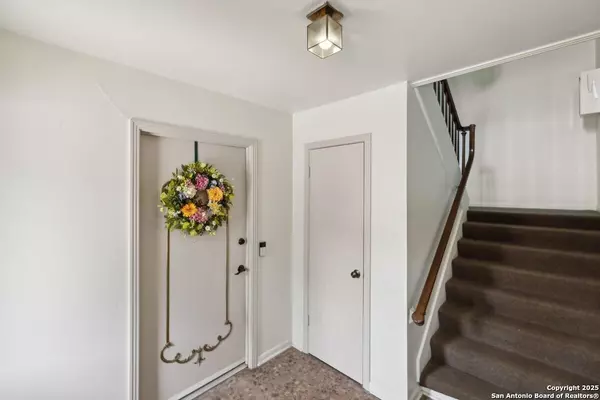 San Antonio, TX 78209,107 Ruelle UNIT A