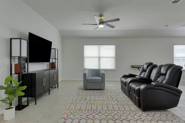 San Antonio, TX 78254,8732 Ironwood Hill