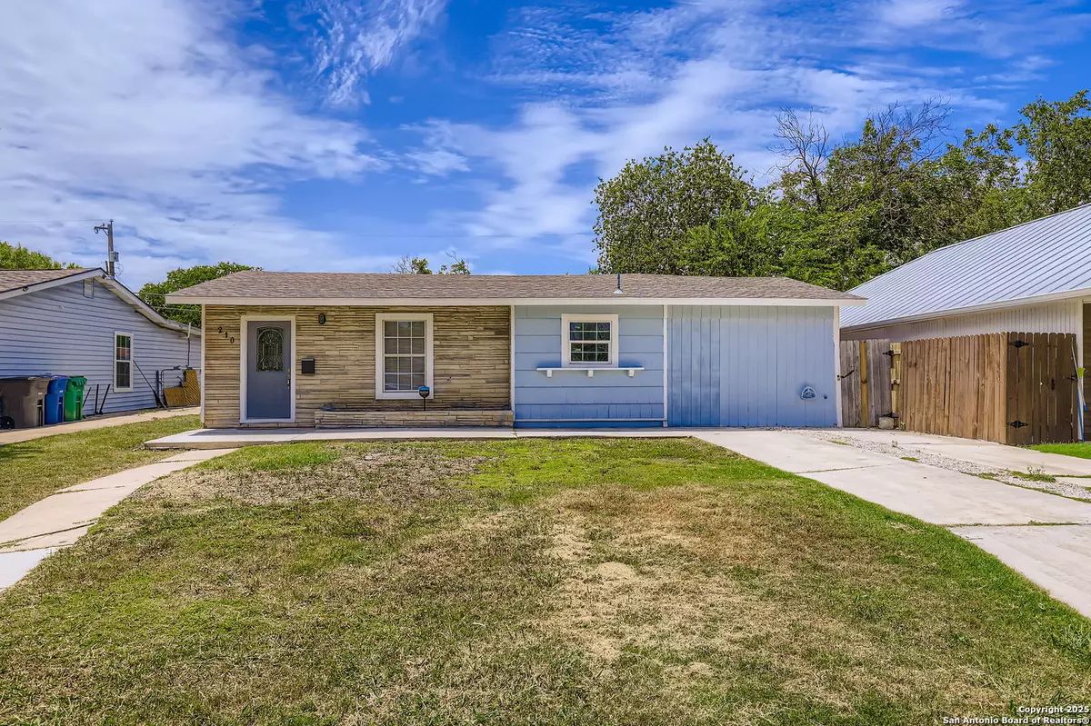 San Antonio, TX 78201,210 Venice