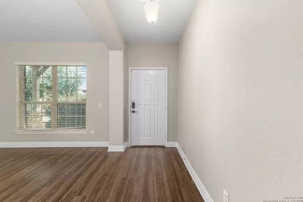 New Braunfels, TX 78132,609 Community