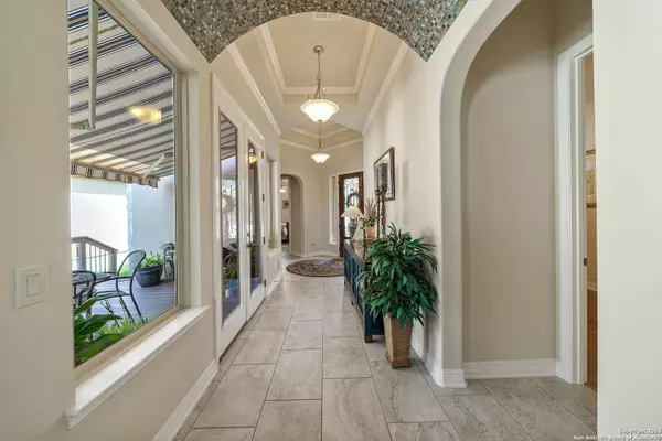 Boerne, TX 78006-8880,9931 BAREFOOT WAY