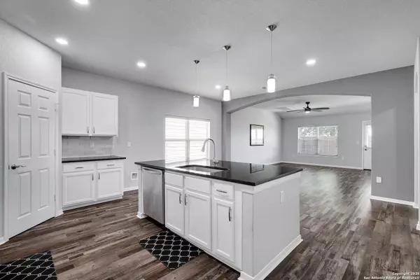 San Antonio, TX 78218,7154 Azalea