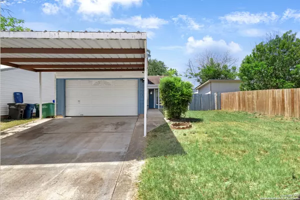 San Antonio, TX 78250,9714 Village Briar