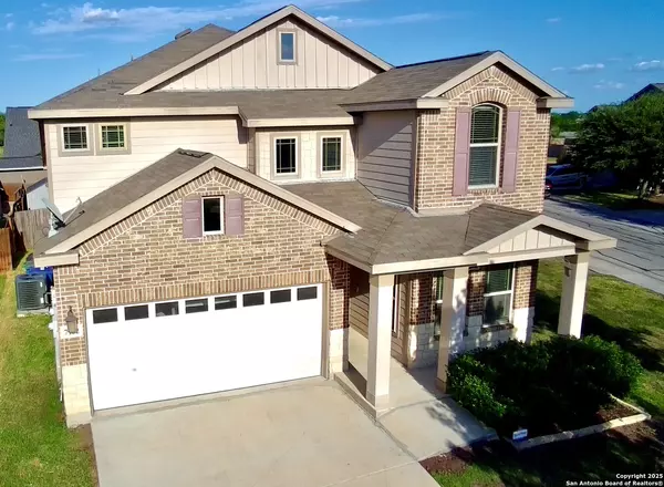 7102 Magnolia Blf, San Antonio, TX 78218-3114