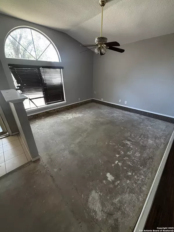 San Antonio, TX 78245,634 cypressgreen