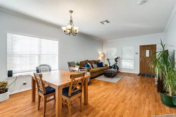 San Antonio, TX 78247,16558 Redland Ranch