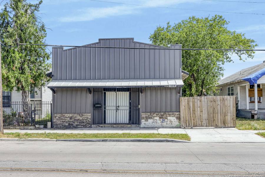 104 Porter, San Antonio, TX 78210