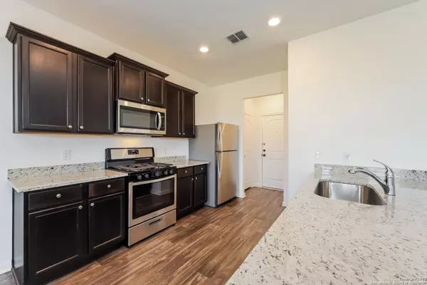 New Braunfels, TX 78132,4114 Trail De Paris