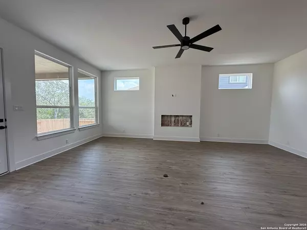 Cibolo, TX 78108,411 Glenwood Ranch