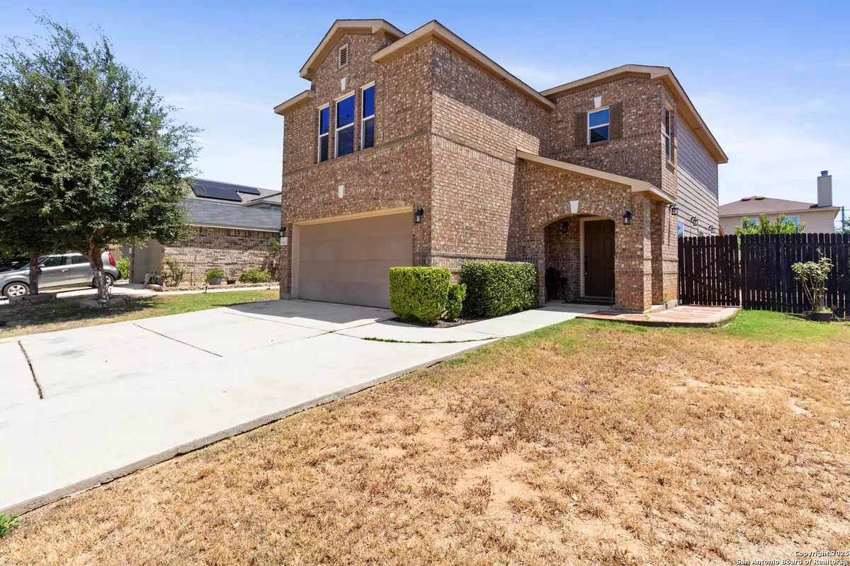 San Antonio, TX 78221,9642 Pleasanton Cove