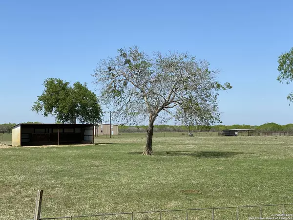 1149 State Highway 119, Stockdale, TX 78160