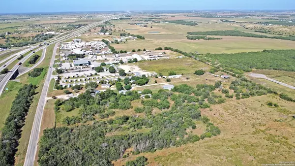Seguin, TX 78155,3880 Ih 10