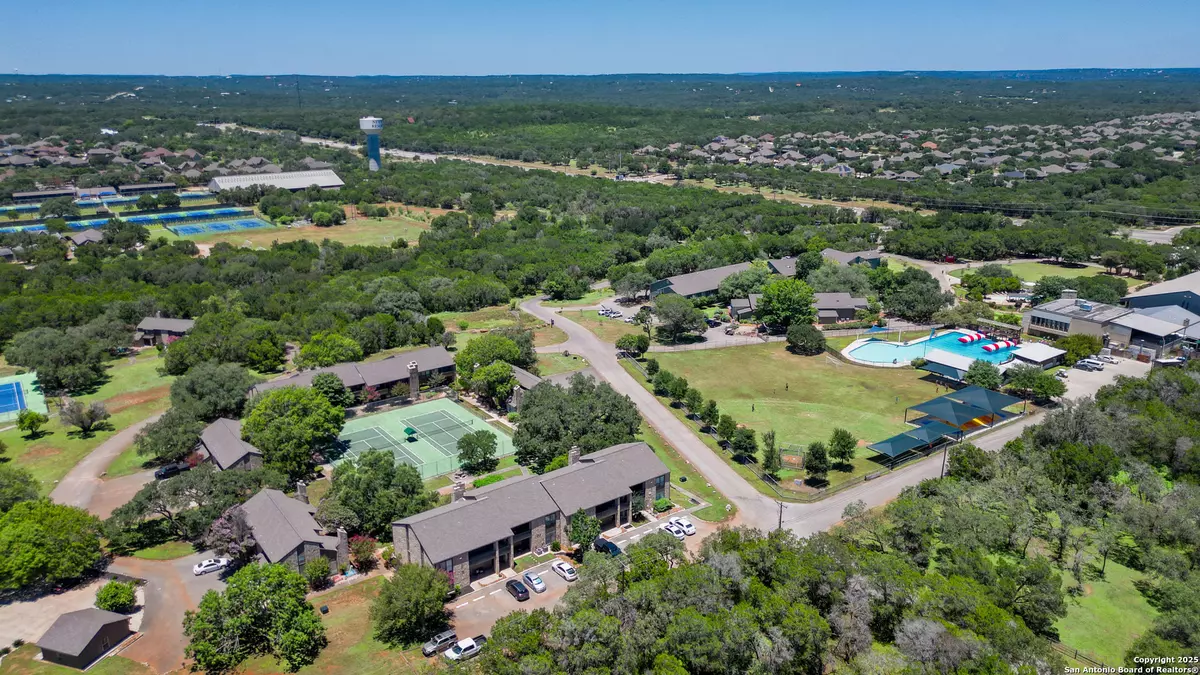 New Braunfels, TX 78132,221 T Bar M UNIT # B22