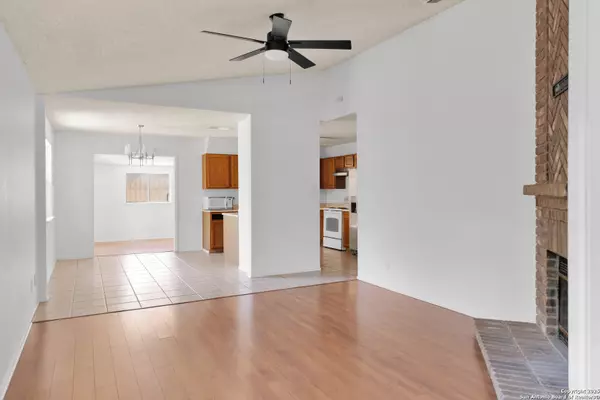 San Antonio, TX 78250,8058 Misty Canyon