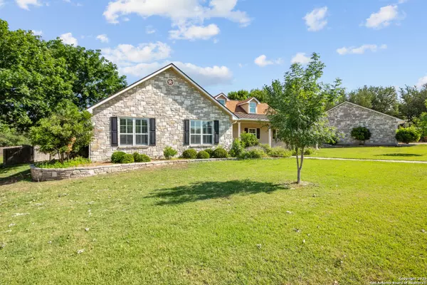 Fredericksburg, TX 78624,2166 Lightstone