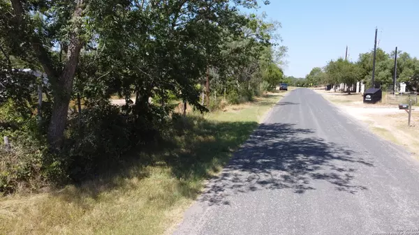 Dhanis, TX 78850,8071 County Road 429