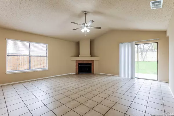 San Antonio, TX 78239,8610 Shallow Ridge