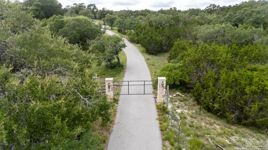 218 Walnut, Spring Branch, TX 78070