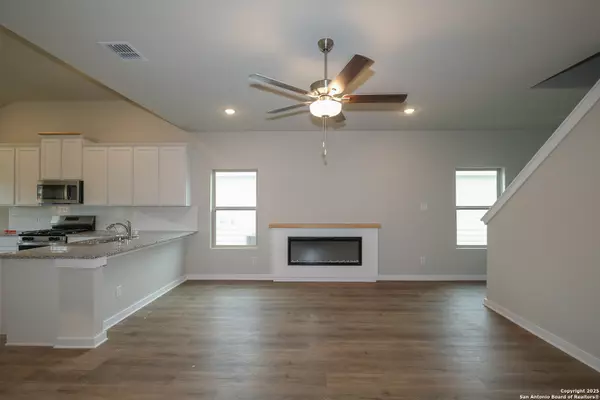 San Antonio, TX 78253,6743 Red Buffalo Trail