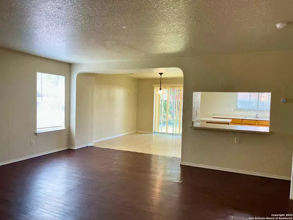 San Antonio, TX 78233,11005 CRYSTAL PLAIN