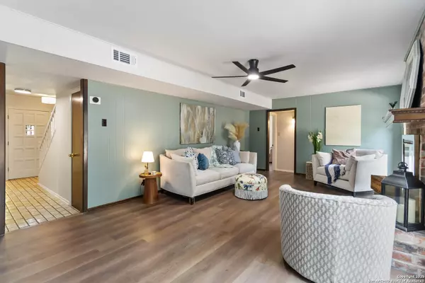 San Antonio, TX 78230,3039 Nantucket