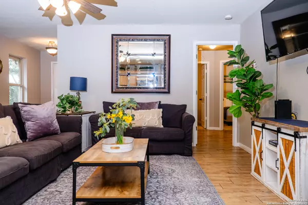 Fredericksburg, TX 78624,203 S Creek