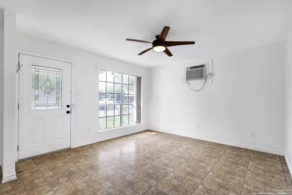 San Antonio, TX 78228-6534,5419 Marconi St