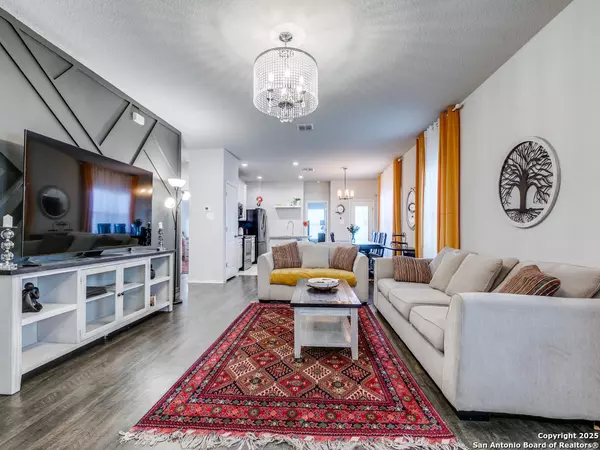 San Antonio, TX 78221,607 Pleasanton Spring