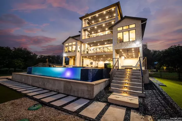 Seguin, TX 78155,140 Rio Azul