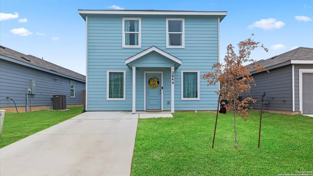 New Braunfels, TX 78132,3644 moon hill