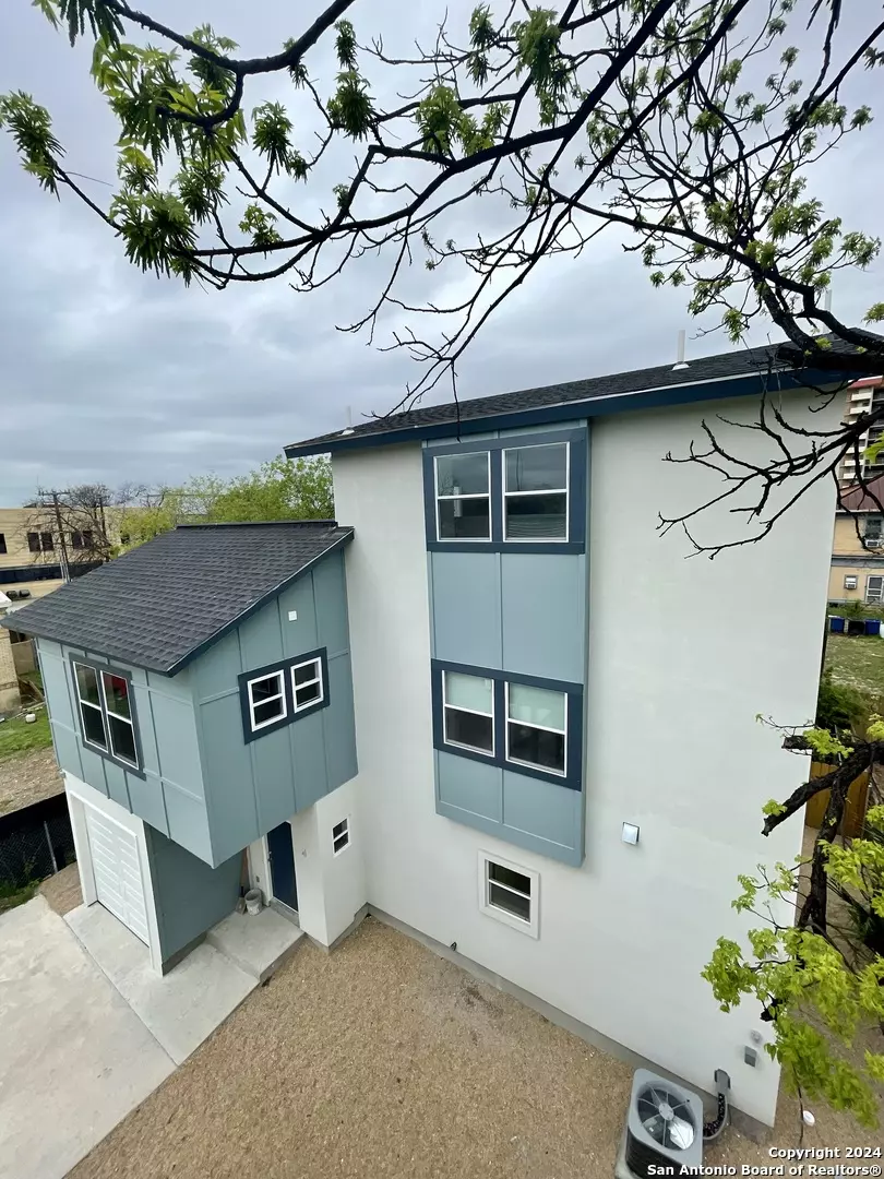 San Antonio, TX 78212-5128,603 EUCLID AVE UNIT 4