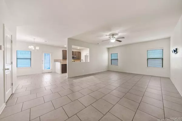 San Antonio, TX 78233-4583,13114 VEGAS VW