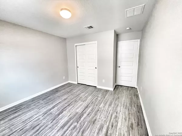 New Braunfels, TX 78130,761 Wolfeton Way