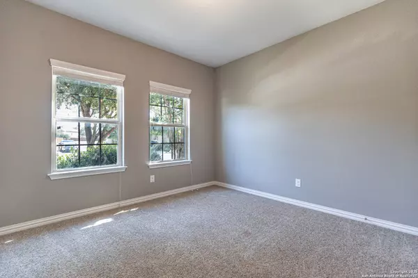 San Antonio, TX 78254,8603 pinto