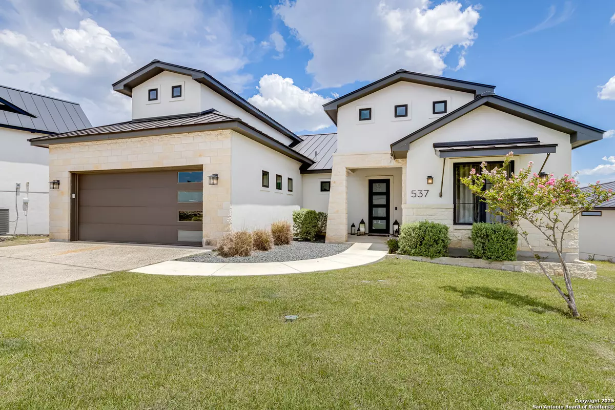 Boerne, TX 78006,537 Preston Trail