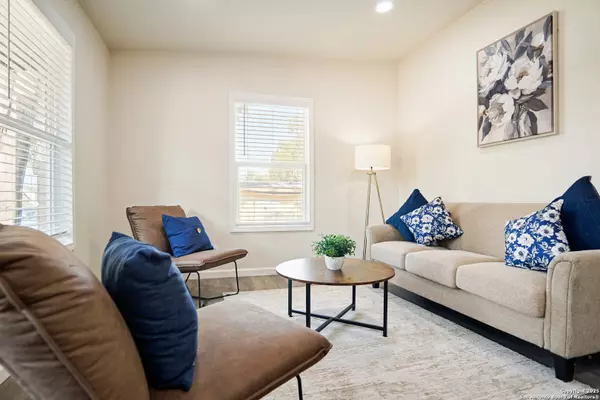 San Antonio, TX 78216,462 Springwood Ln