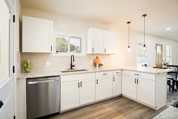 San Antonio, TX 78216,462 Springwood Ln