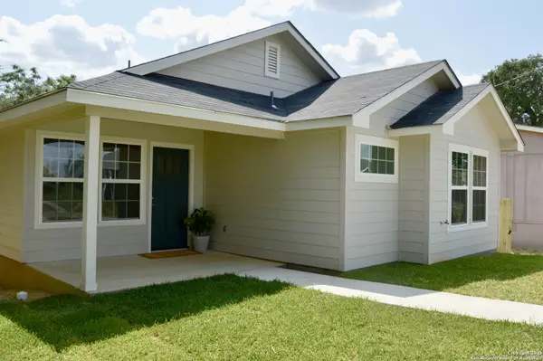 Pleasanton, TX 78064,812 Uvalde