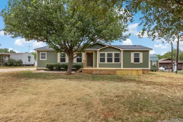 Adkins, TX 78101,3079 Rakowitz