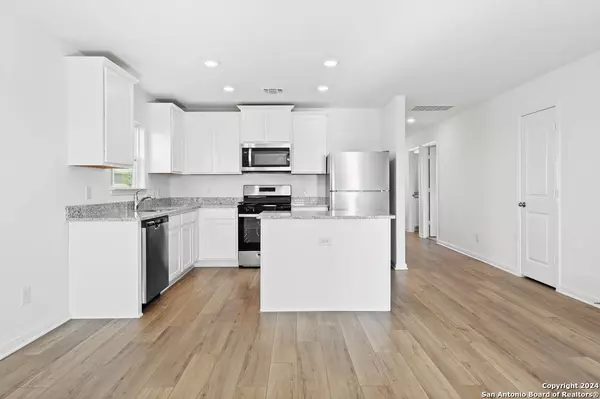 San Antonio, TX 78109,2822 Forsyth Canyon