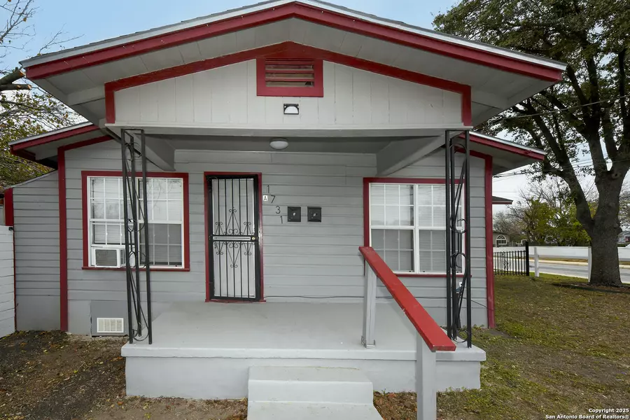 1731 Carson, San Antonio, TX 78208